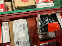 Partij bevestigingsmaterialen - afbeelding 7 van  16