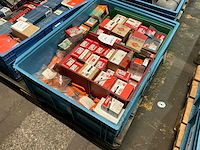 Partij bevestigingsmaterialen - afbeelding 9 van  16