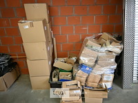 Partij bevestigingsmaterialen - afbeelding 1 van  4