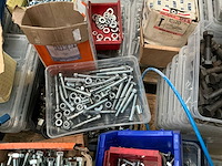 Partij bevestigingsmaterialen - afbeelding 13 van  16