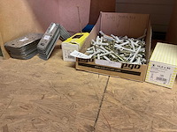 Partij bevestigingsmaterialen - afbeelding 8 van  8