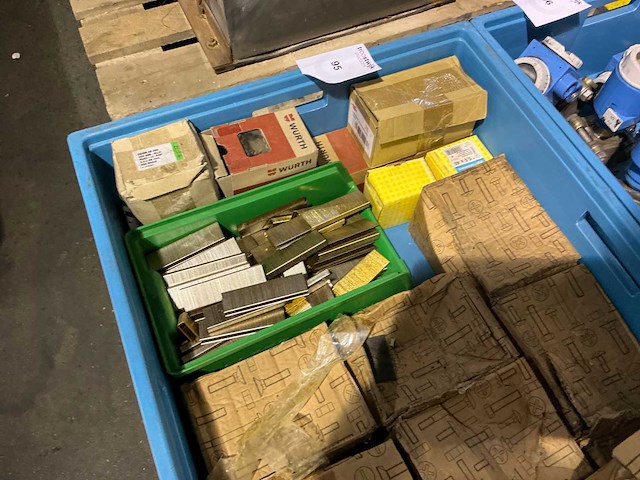 Partij bevestigingsmaterialen - afbeelding 2 van  6