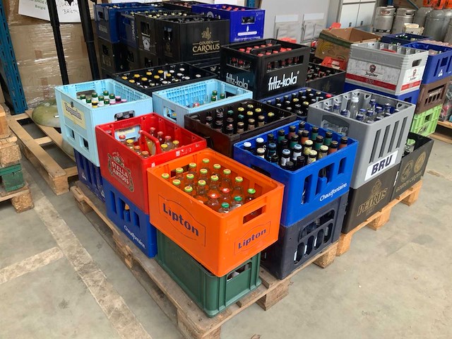 Partij bier en frisdrank - afbeelding 2 van  7