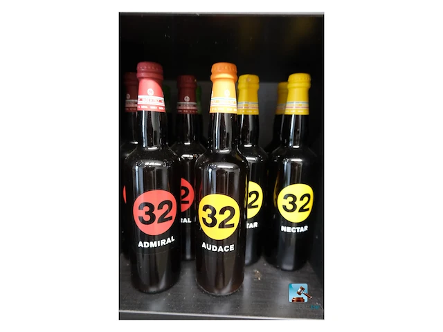 Partij bierflesjes - afbeelding 5 van  10
