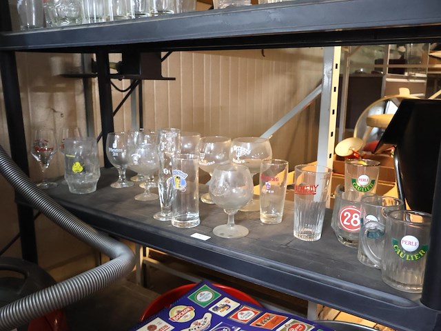 Partij bierglazen (plm 15) - afbeelding 1 van  4