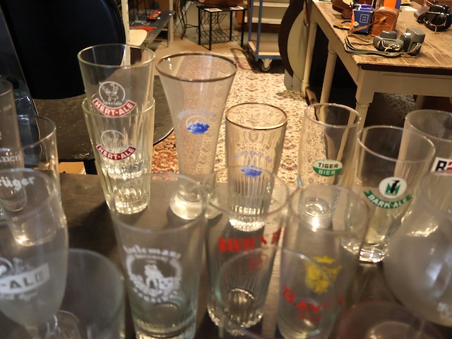 Partij bierglazen (plm 30) - afbeelding 6 van  7