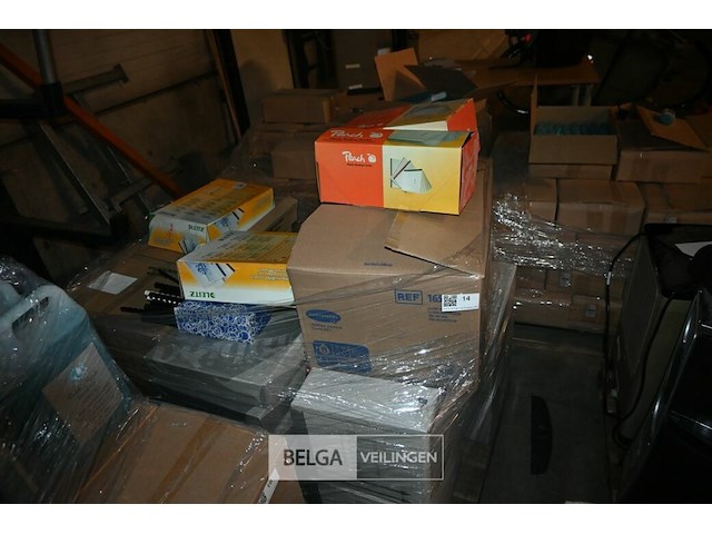 Partij bindruggen voor mappen + toebehoren - afbeelding 1 van  7