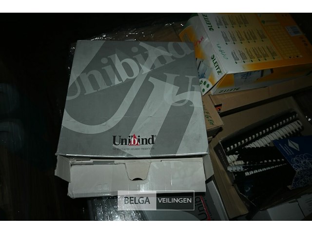 Partij bindruggen voor mappen + toebehoren - afbeelding 6 van  7