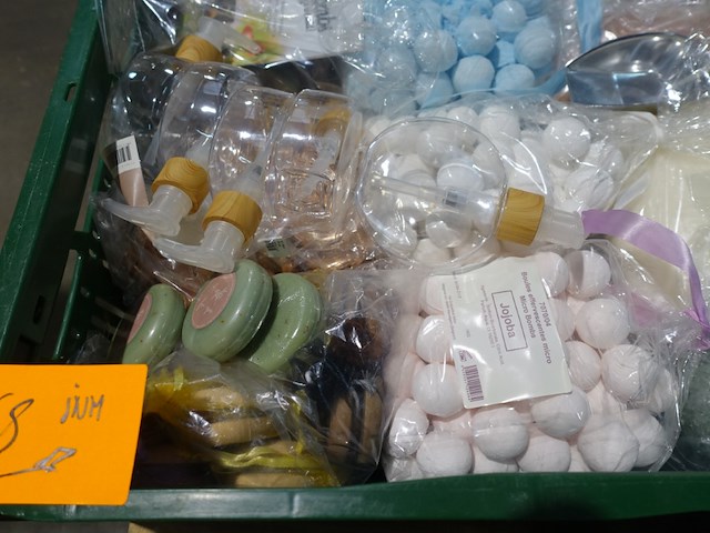 Partij blanco relatiegeschenken - afbeelding 2 van  28