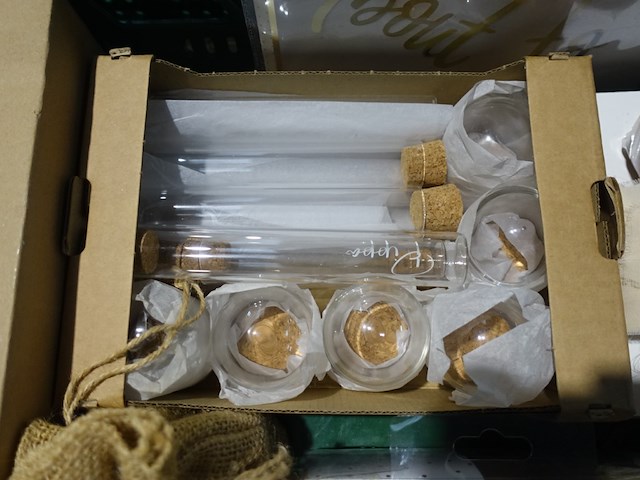 Partij blanco relatiegeschenken - afbeelding 22 van  28