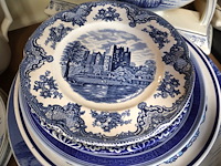 Partij blauw aardewerk - afbeelding 2 van  8