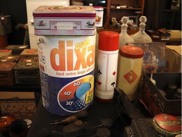 Partij blik - afbeelding 5 van  8