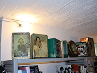 Partij blikken koningshuis - afbeelding 1 van  4