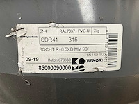 Partij bochten pvc - afbeelding 2 van  3