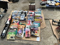 Partij boeken en cd’s - afbeelding 1 van  10