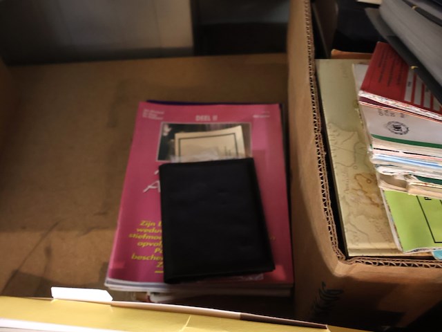 Partij boeken en magazines - afbeelding 6 van  6