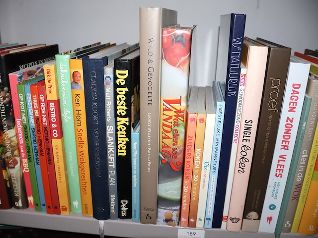 Partij boeken keuken - afbeelding 3 van  4