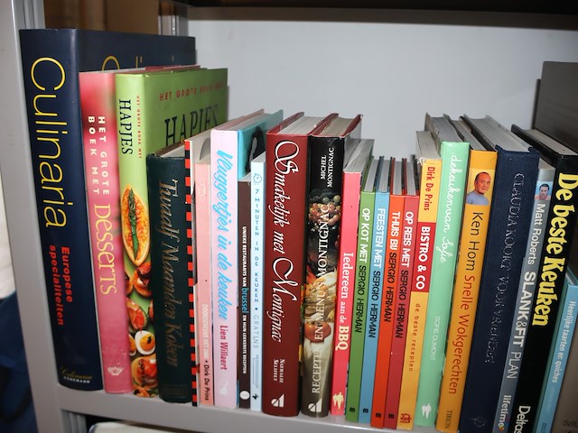 Partij boeken keuken - afbeelding 4 van  4