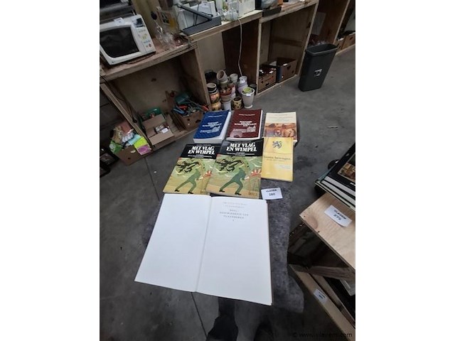 Partij boeken - afbeelding 1 van  4