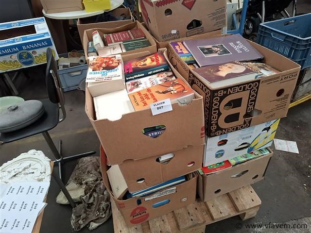 Partij boeken - afbeelding 1 van  3