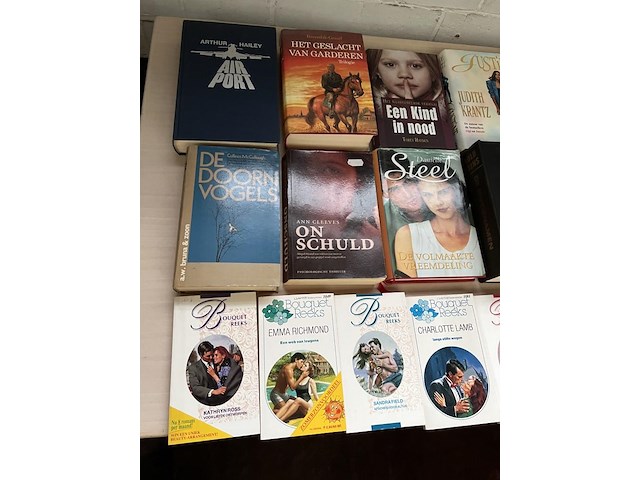 Partij boeken - afbeelding 2 van  8