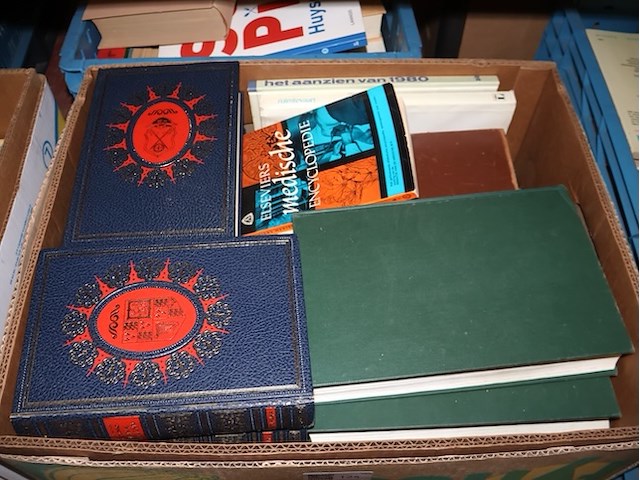 Partij boeken - afbeelding 3 van  7