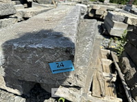 Partij borduren op pallet - afbeelding 5 van  5
