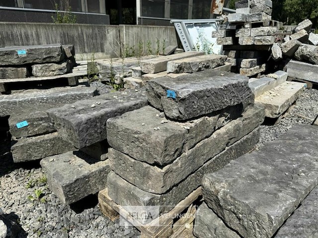 Partij borduren op pallet - afbeelding 2 van  6
