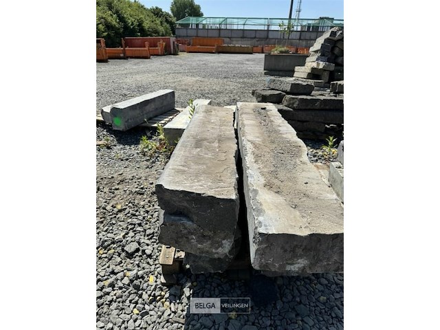 Partij borduren op pallet - afbeelding 3 van  5