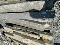 Partij borduren op pallet - afbeelding 4 van  8