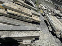 Partij borduren op pallet - afbeelding 8 van  8