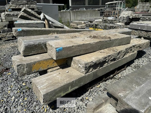 Partij borduren op pallet - afbeelding 1 van  5