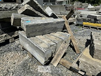 Partij borduren op pallet - afbeelding 1 van  5