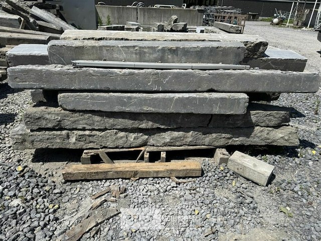 Partij borduren op pallet - afbeelding 3 van  9