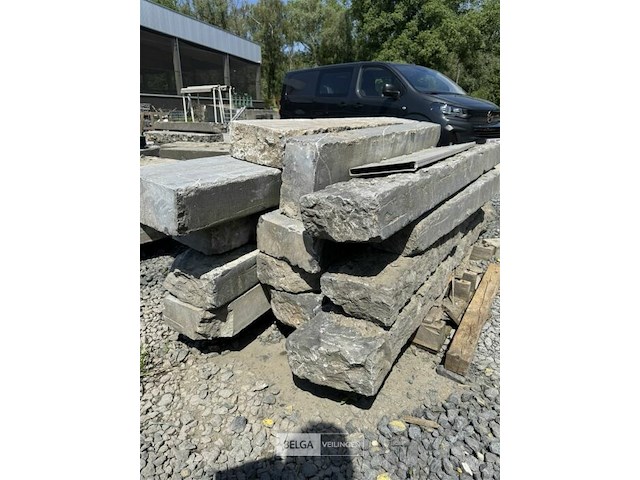 Partij borduren op pallet - afbeelding 4 van  9