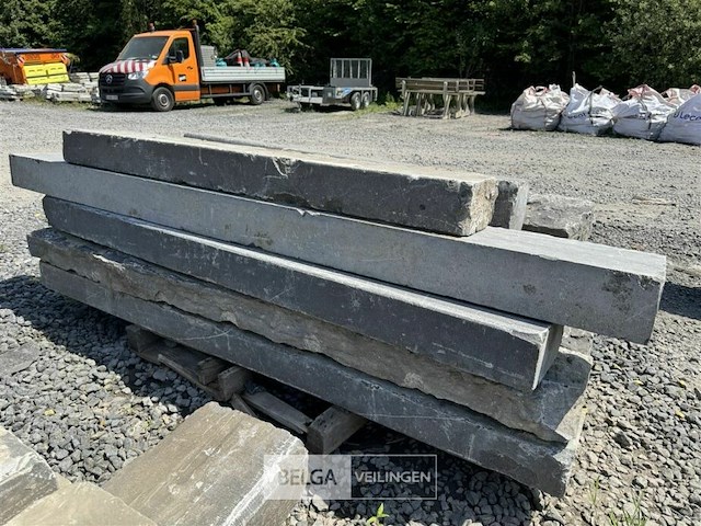 Partij borduren op pallet - afbeelding 9 van  9