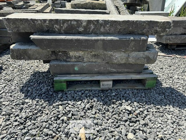 Partij borduren op pallet - afbeelding 3 van  6
