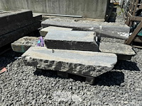 Partij borduren op pallet - afbeelding 1 van  5