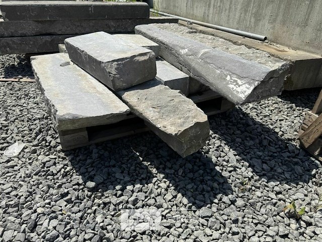 Partij borduren op pallet - afbeelding 4 van  5