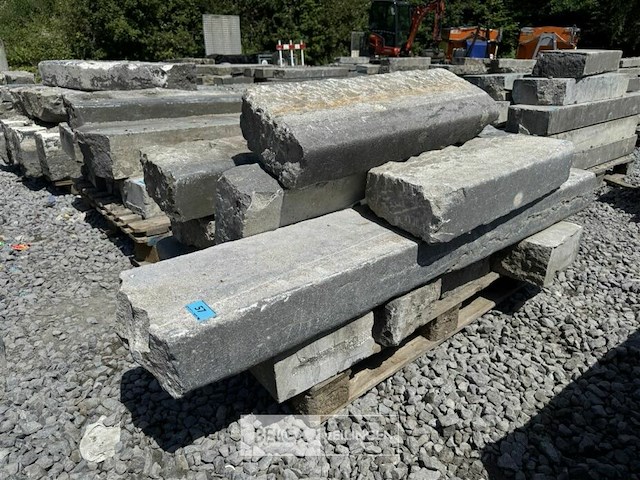 Partij borduren op pallet - afbeelding 2 van  4