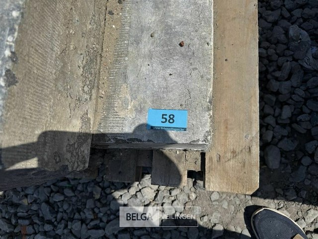 Partij borduren op pallet - afbeelding 4 van  4