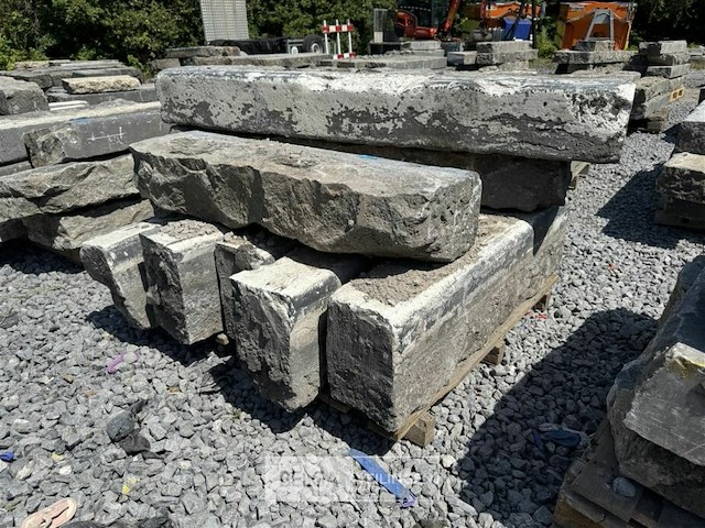 Partij borduren op pallet - afbeelding 2 van  4