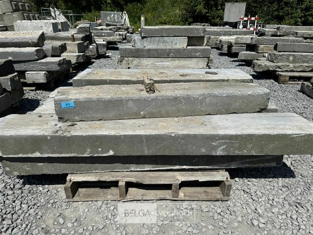 Partij borduren op pallet - afbeelding 3 van  5