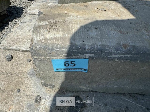 Partij borduren op pallet - afbeelding 5 van  5