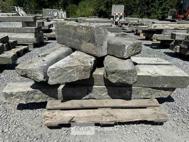 Partij borduren op pallet - afbeelding 2 van  5