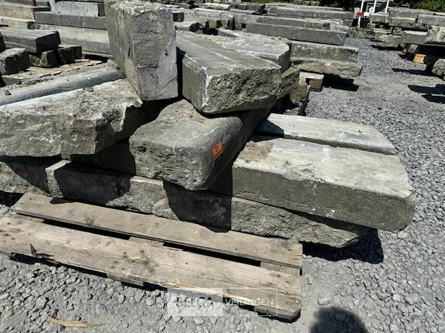 Partij borduren op pallet - afbeelding 4 van  5