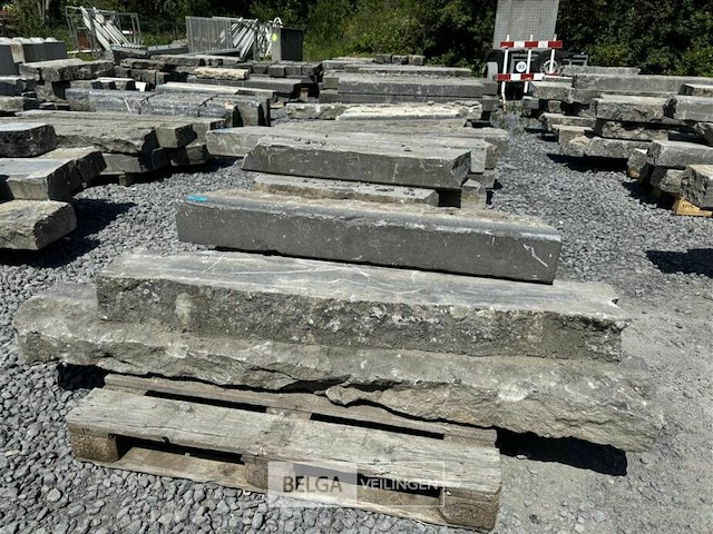 Partij borduren op pallet - afbeelding 3 van  4