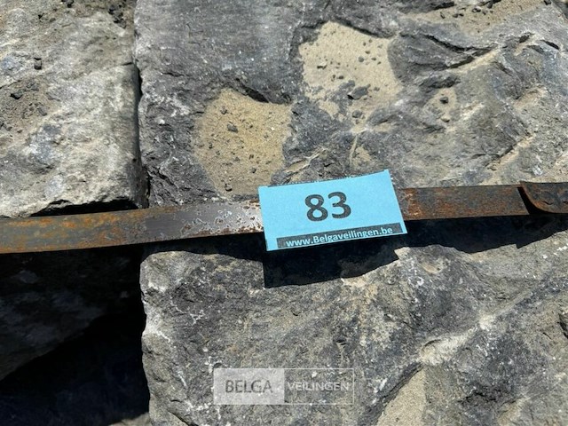 Partij borduren op pallet - afbeelding 5 van  5