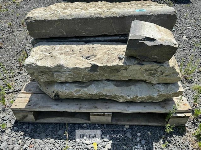 Partij borduren op pallet - afbeelding 5 van  5