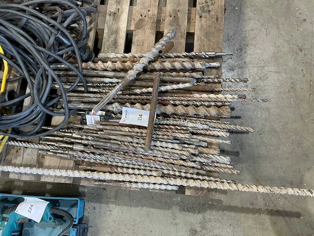 Partij boren en beitels - afbeelding 2 van  4